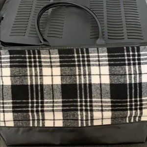Tote bag barely used and clean inside